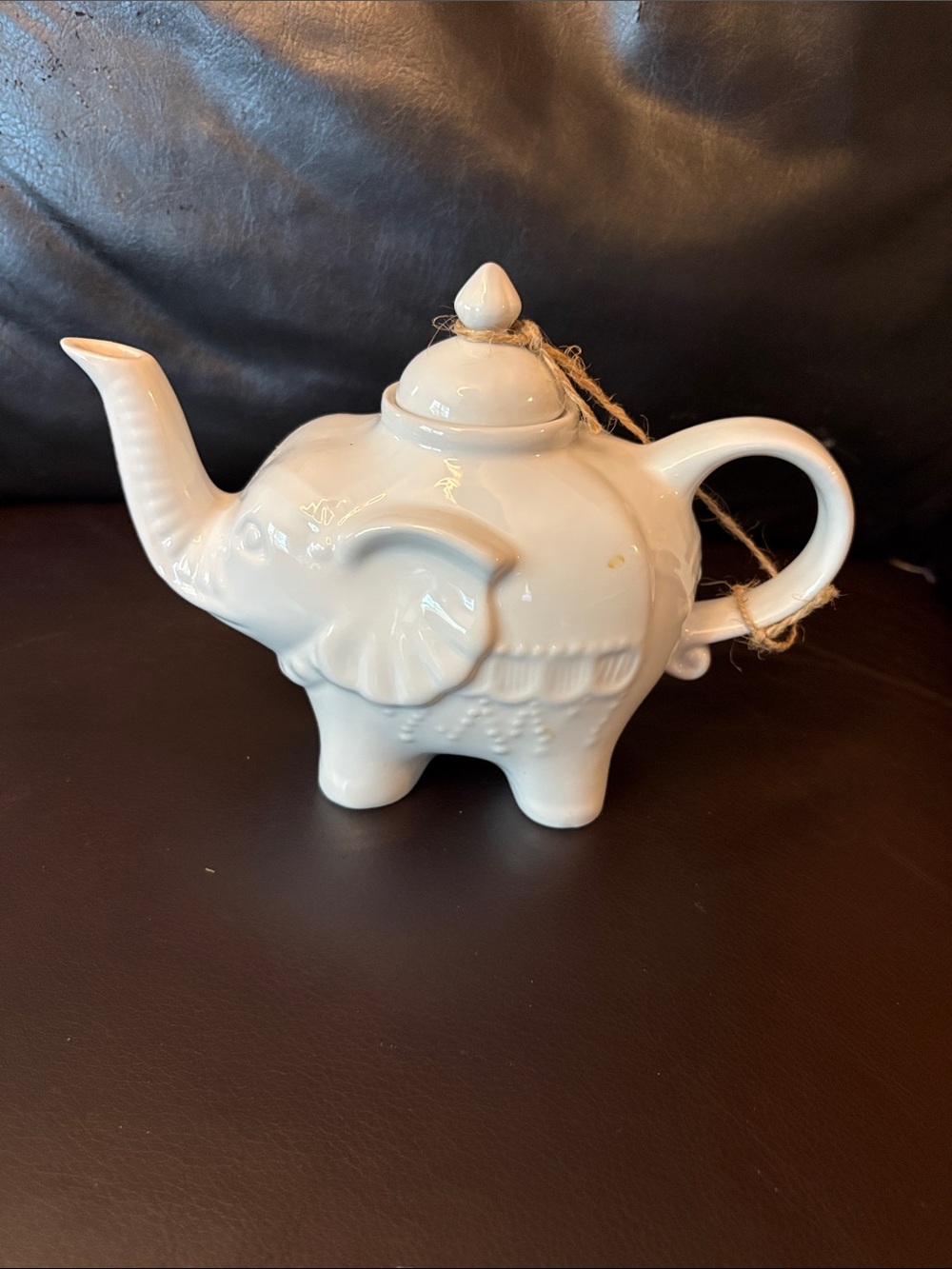 Dash of That White Ceramic Elephant Teapot INTER-AMERICAN PRODUCTS Trunk Up